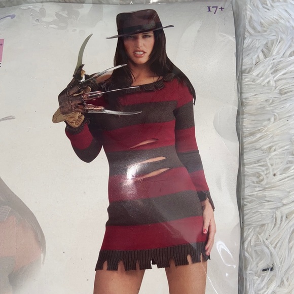 Female Freddy Krueger Costume - Picture 4 of 8
